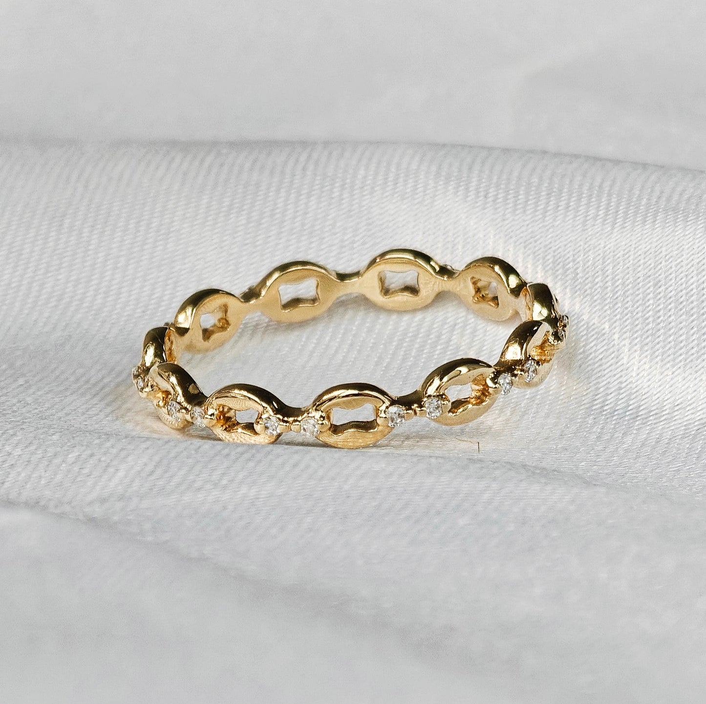 Le Bijoux Clasp Diamond Ring