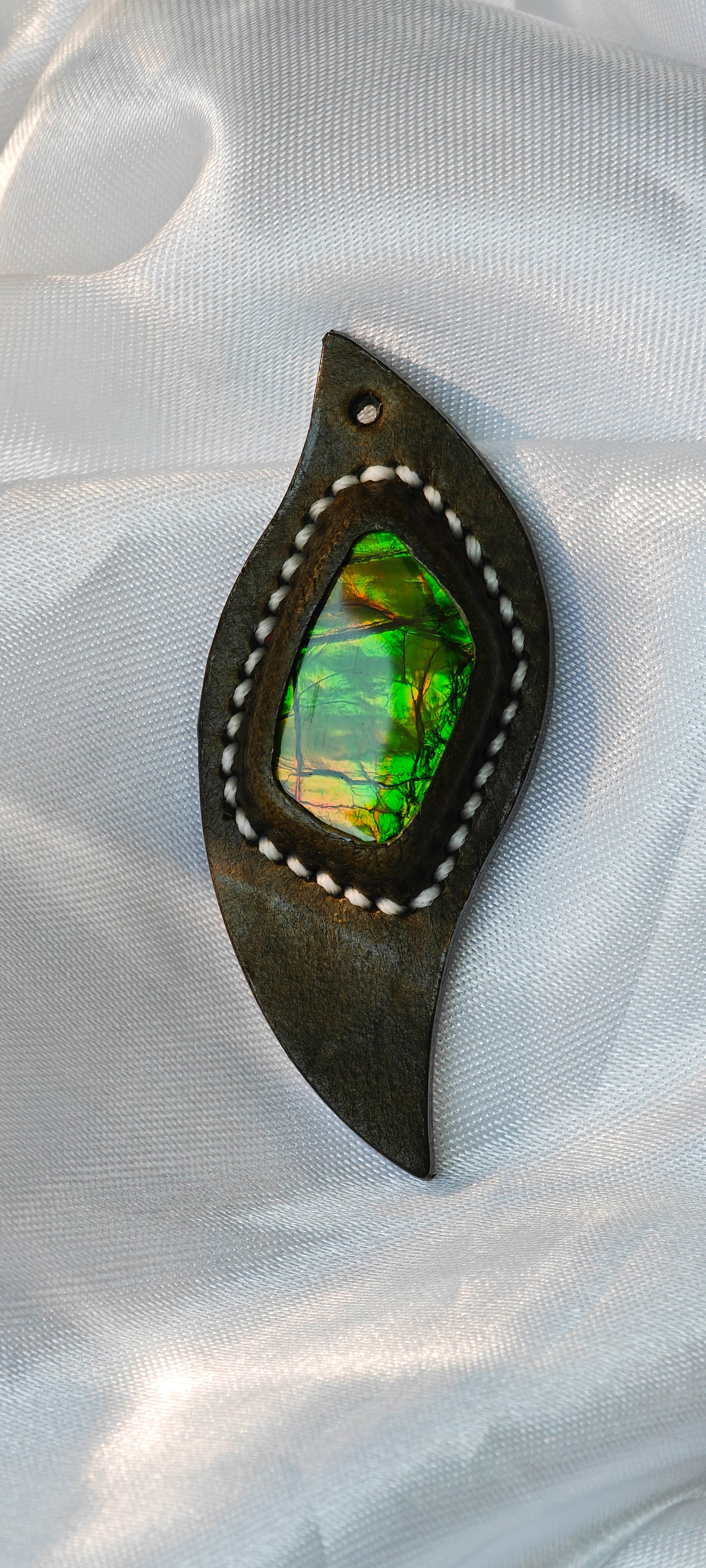 Italian Style Ammolite: Flowing Earth Colors and the Gentle Sound of the Wind(Limited Sale)