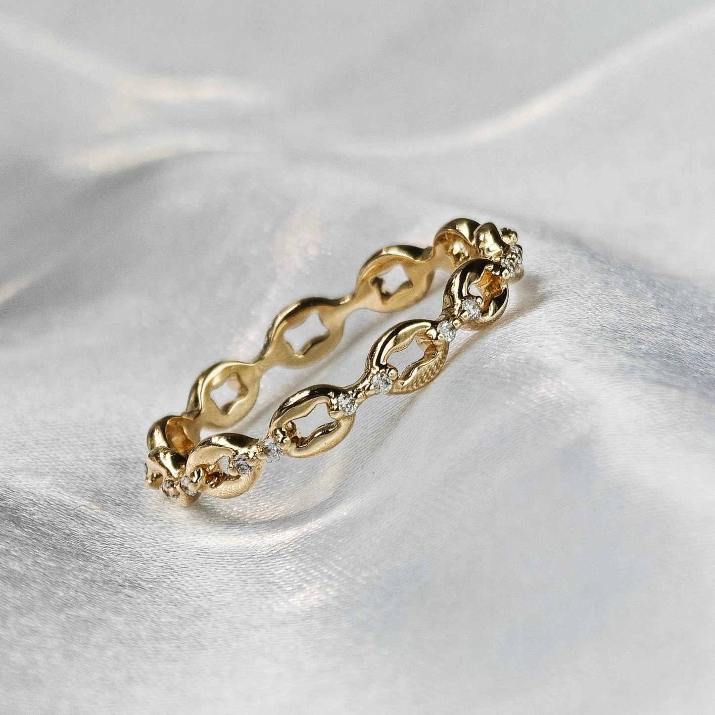 Le Bijoux Clasp Diamond Ring