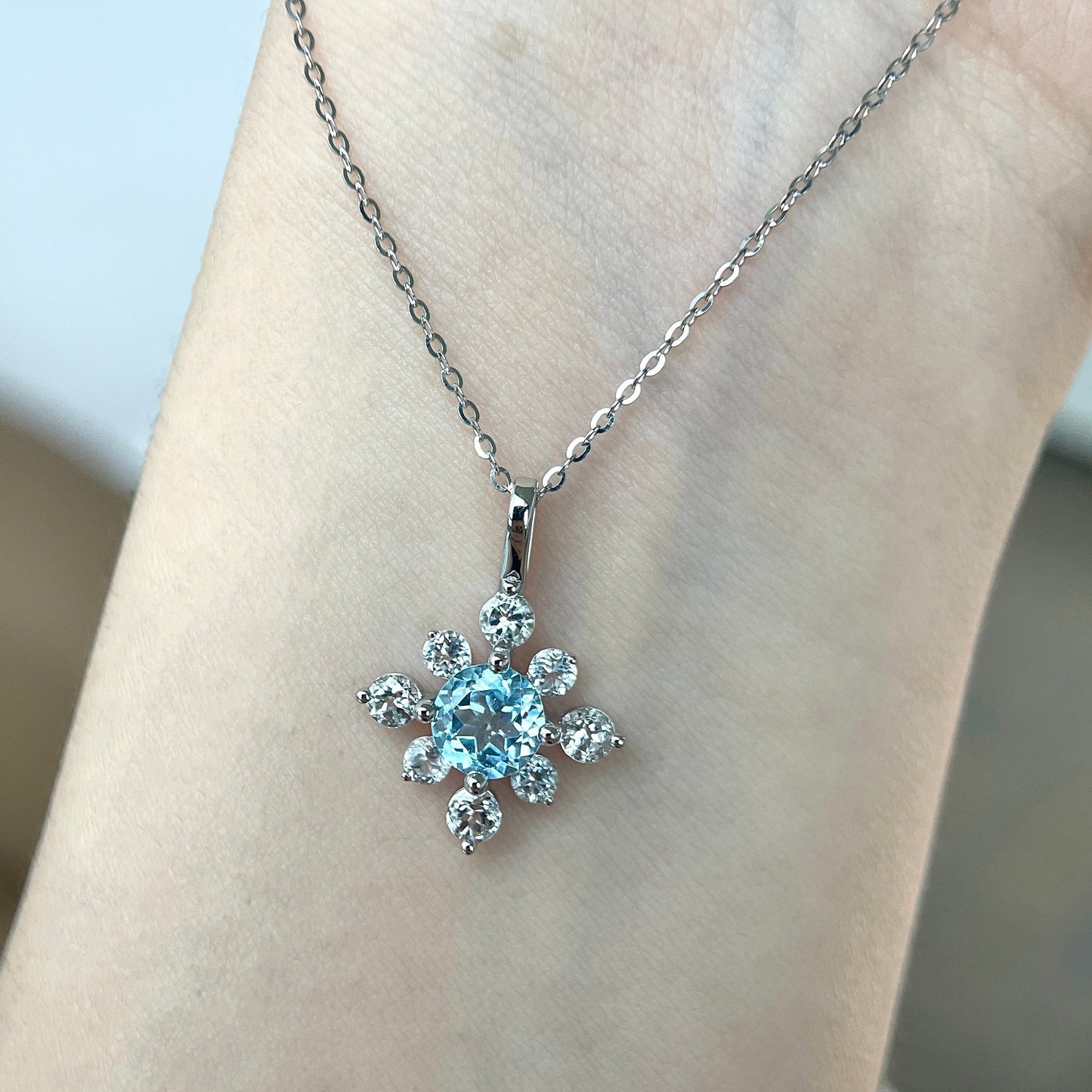 Le Bijoux Blue Aquamarine K9 Necklace - Snowflake