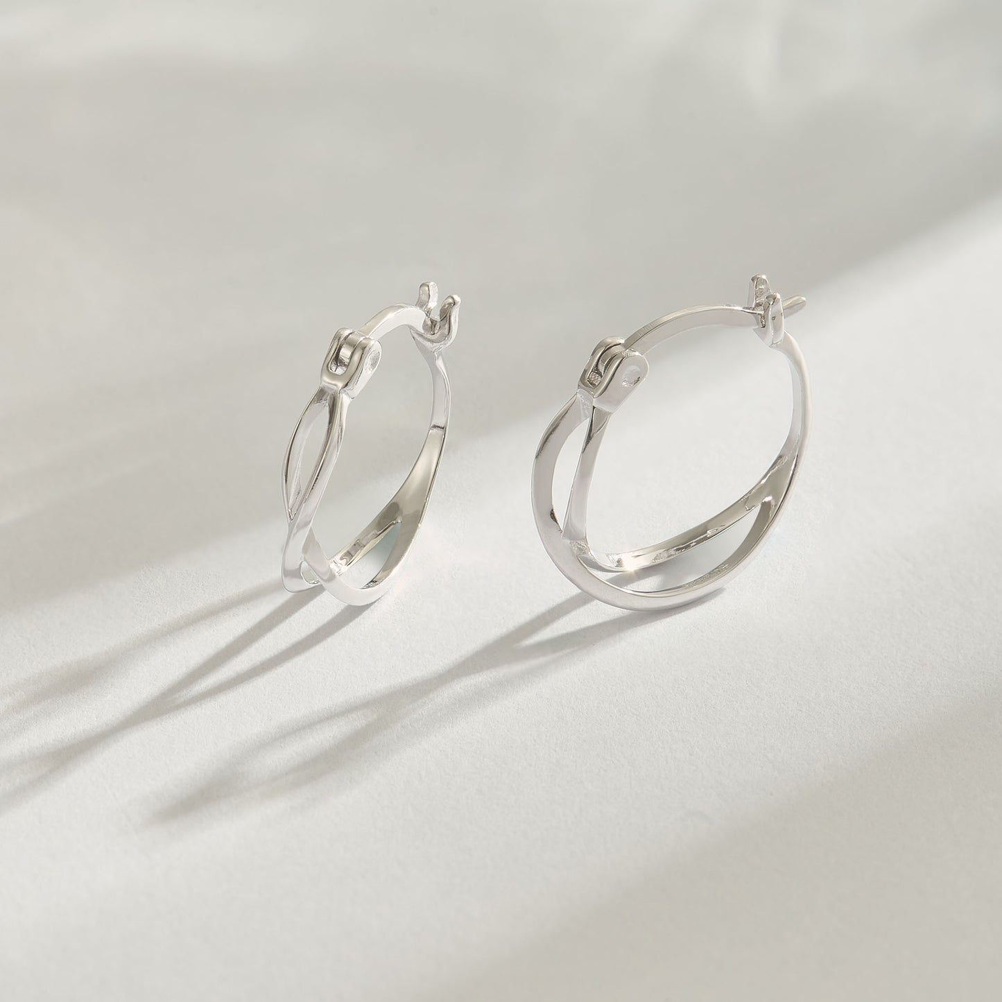 極簡·交疊耳環