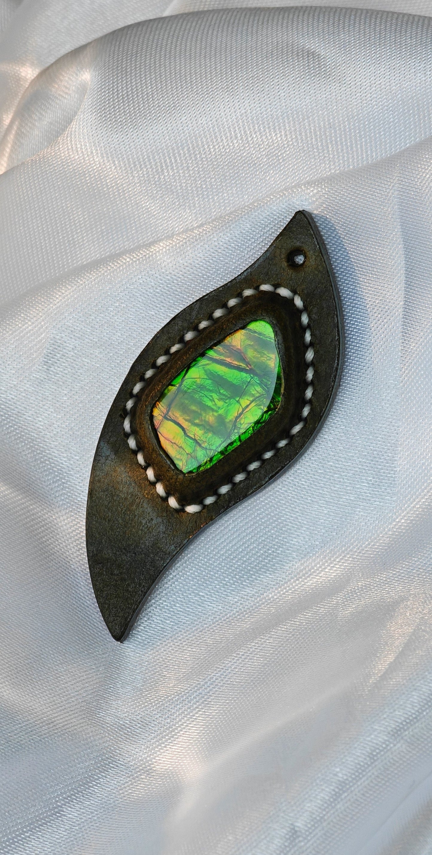 Italian Style Ammolite: Flowing Earth Colors and the Gentle Sound of the Wind(Limited Sale)