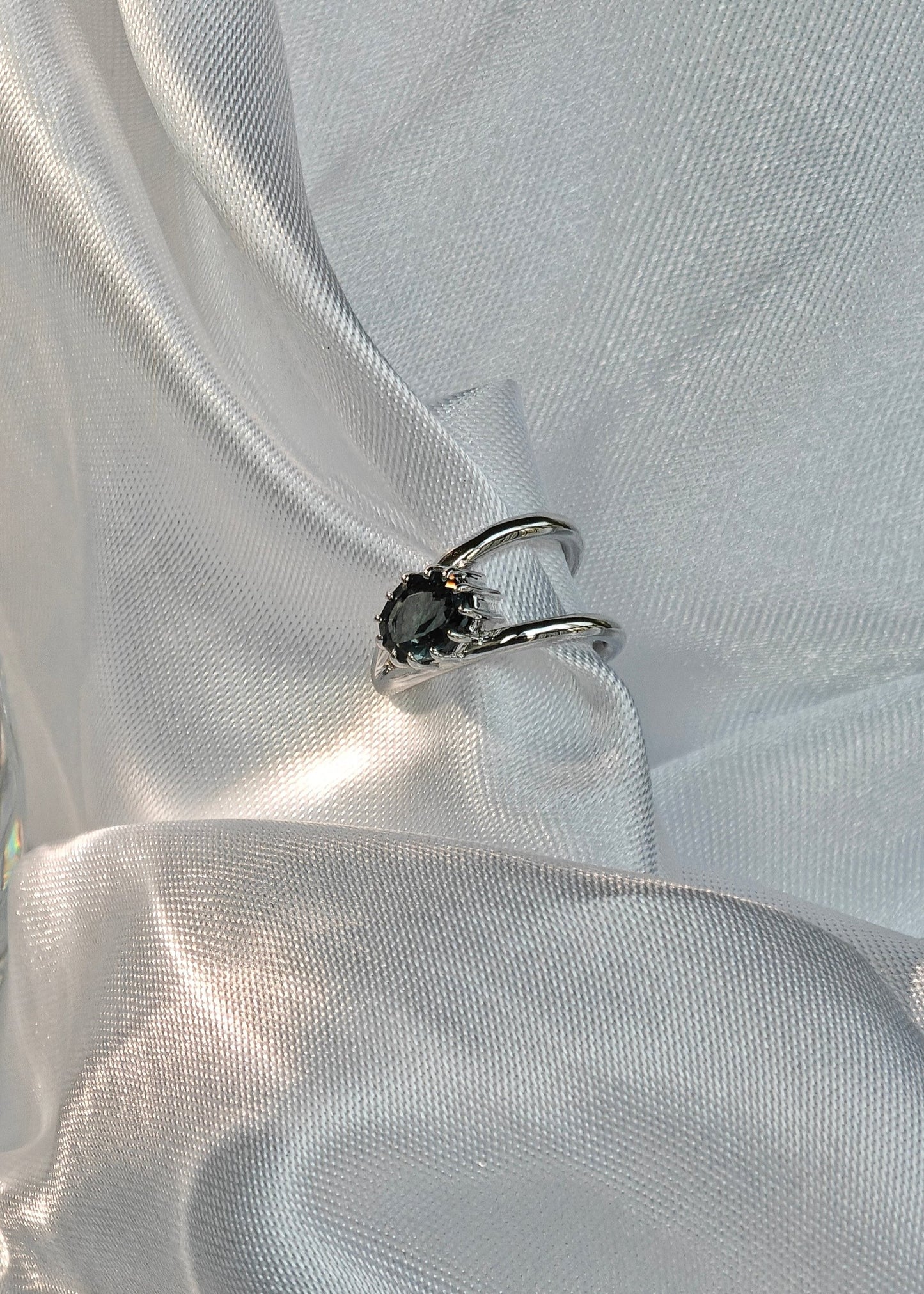 Le Bijoux Oval Shape Cut Spinel Ear Cuff