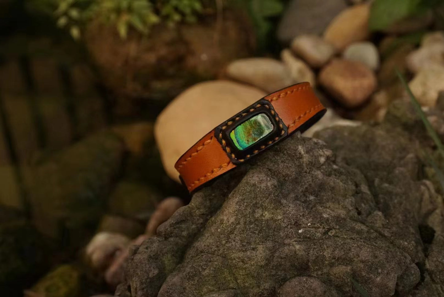 Handmade leather Bracelet Italian Buttero Colored Top Layer Vegetable Tanned Leather Ammolite Bracelet