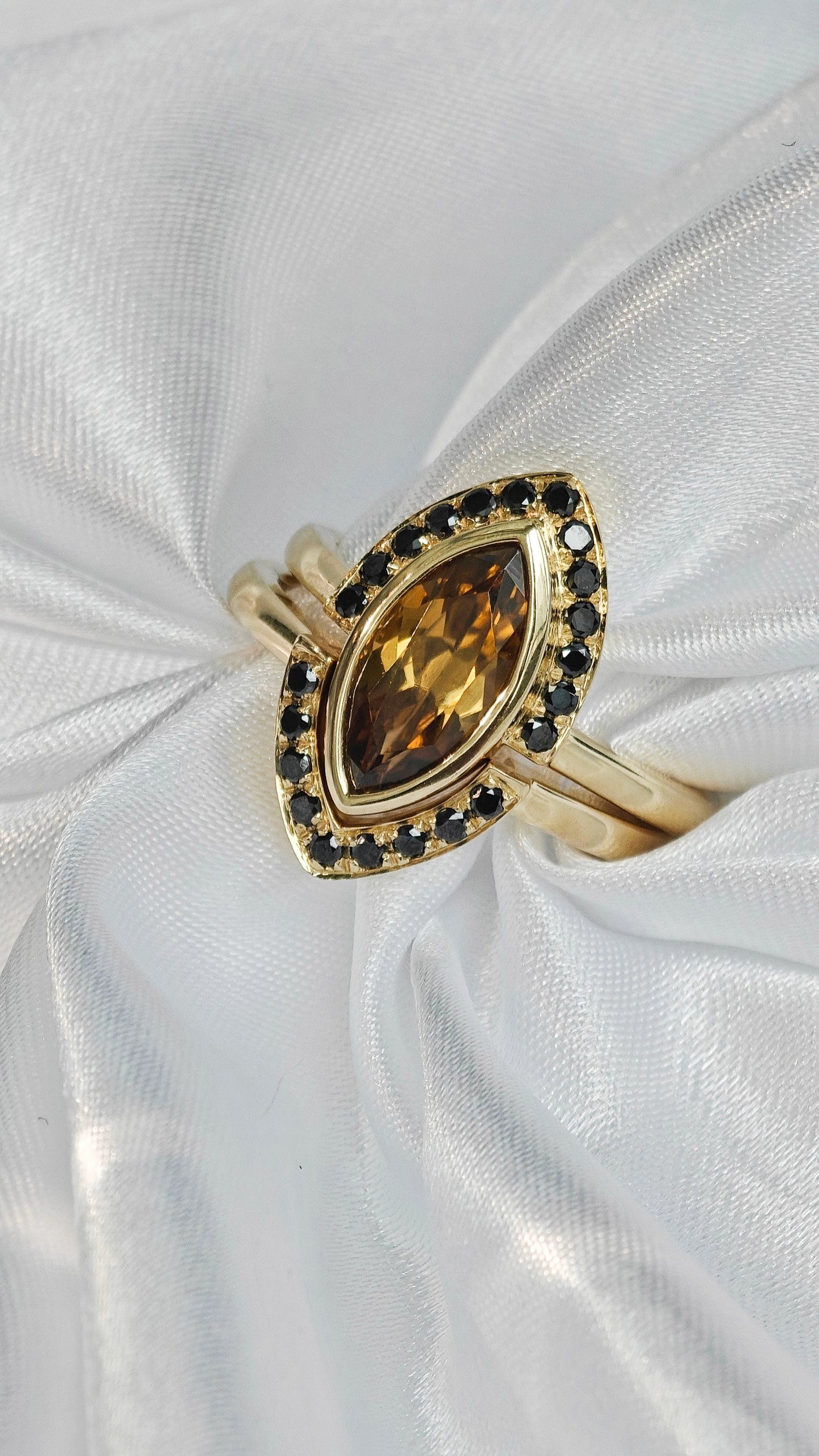 Natural Zirconia Split Ring