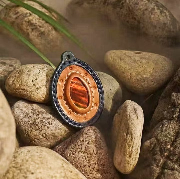 Oval Italian Buttero Vegetable Tanned Leather Ammolite Pendant