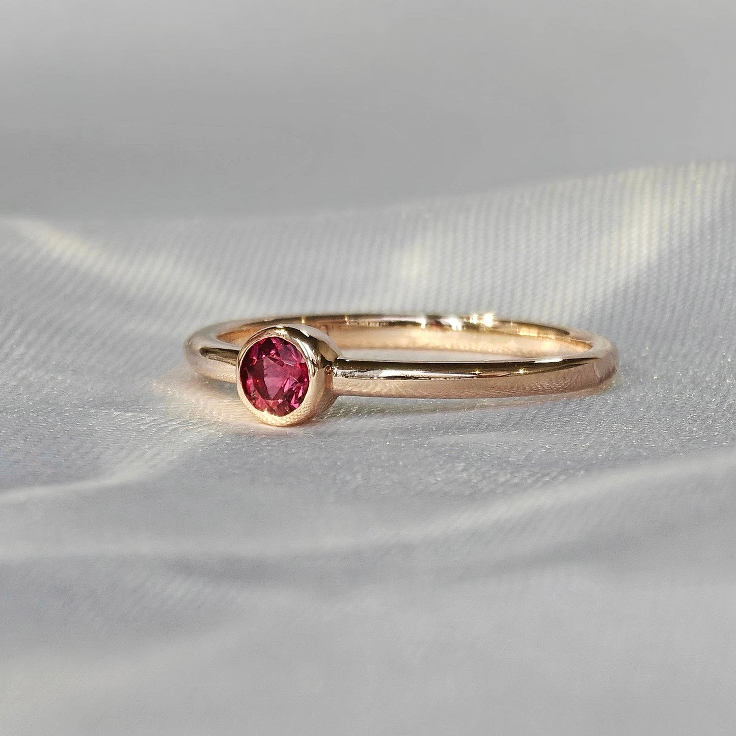 Rose Red Spinel Polished Ring（Available Now）