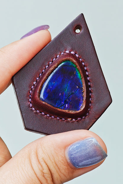 The Secret Realm of Purple Ling - Horween Oil Wax Leather, Unlocking the Eternal Mystery of Ammolite（Limited Sale)