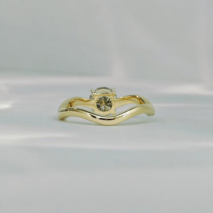 Le Bijoux Round Brilliant Cut Diamond Engagement Ring